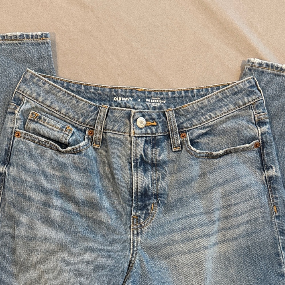 Old Navy High Rise OG Straight Jeans - Picture 2 of 3